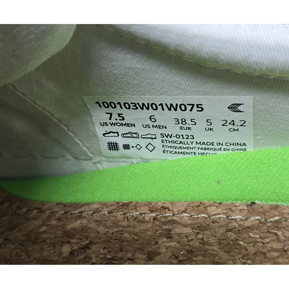 CARIUMA OCA Low Top Off-White Canvas Sneakers Shoes NWT Men's US 6 Women 7.5